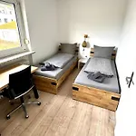 Jumbo In ! - 100qm Im Og1 Mit Privatparkplatz&balkon